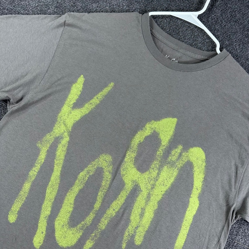 Korn T Shirt Mens L Large Grey Freak on A Leash Neon Green Graphic Band Tee